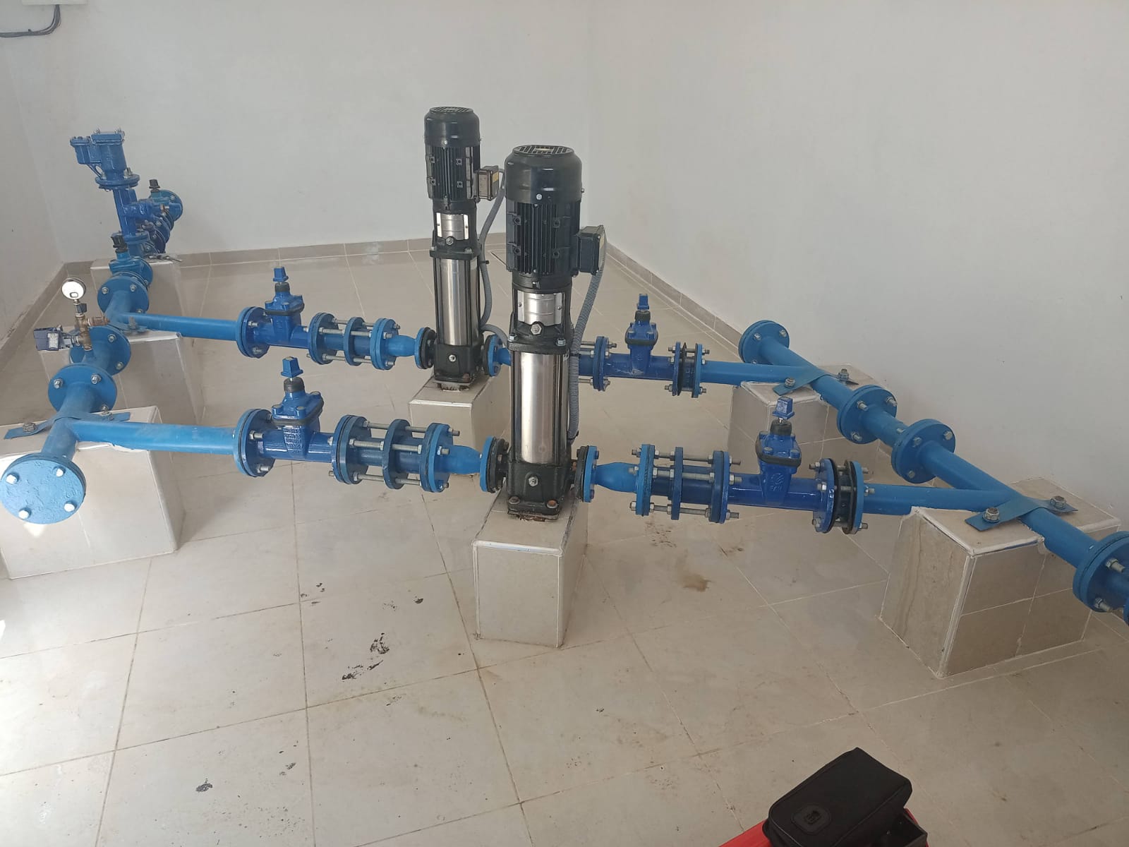 Équipements pour réseau d’eau potable fournis par Volta Power
